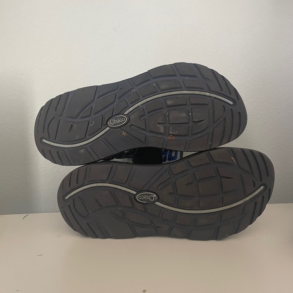 Chacos - Picture 3 of 3
